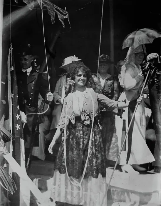 Framed Print : Marian Vogdes Miss San Diego, between c1915 and c1920. Creator: Bain News Service Framed Print : Marian Vogdes Miss San Diego, between c1915 and c1920. Creator: Bain News Service