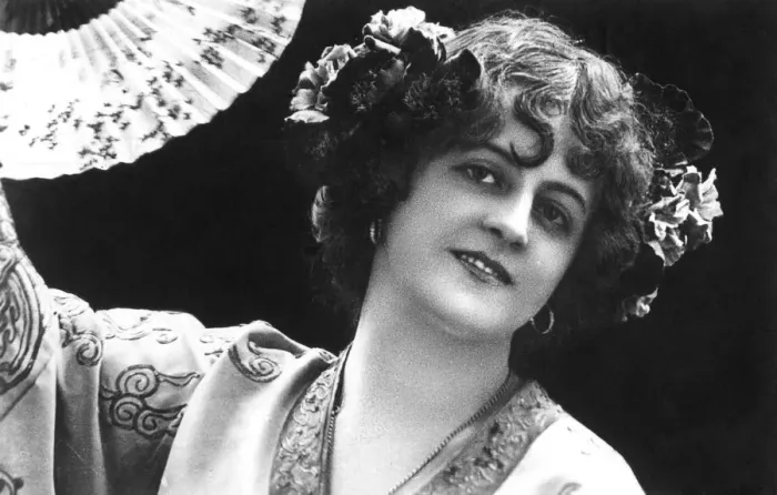 Framed Print : Marie Studholme (1875-1930), English actress, 1900s. Artist: HJ Whitlock Framed Print : Marie Studholme (1875-1930), English actress, 1900s. Artist: HJ Whitlock