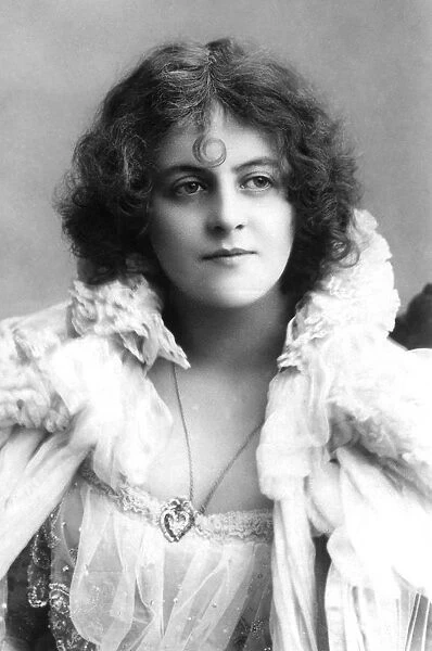 Marie Studholme (1875-1930), English actress, 1900s. Artist: Kilpatrick