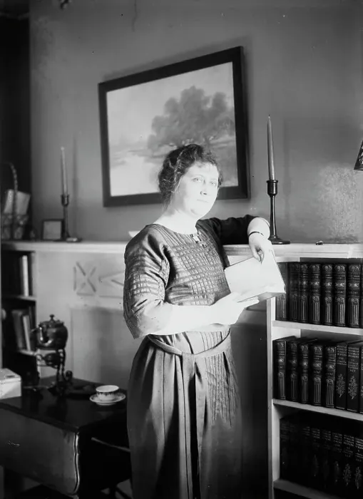 Framed Print : Marie Tiffany, between c1915 and c1920. Creator: Bain News Service Framed Print : Marie Tiffany, between c1915 and c1920. Creator: Bain News Service