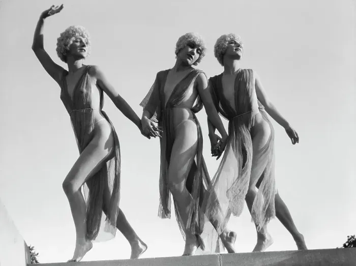 Framed Print : Marion Morgan dancers, between 1914 and 1927. Creator: Arnold Genthe Framed Print : Marion Morgan dancers, between 1914 and 1927. Creator: Arnold Genthe