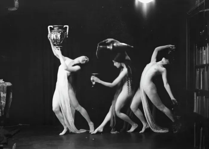 Framed Print : Marion Morgan dancers, between 1914 and 1927. Creator: Arnold Genthe Framed Print : Marion Morgan dancers, between 1914 and 1927. Creator: Arnold Genthe