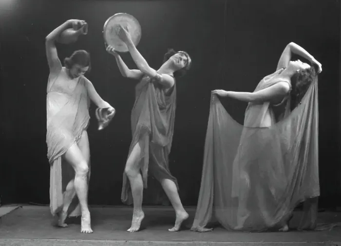 Framed Print : Marion Morgan dancers, between 1914 and 1927. Creator: Arnold Genthe Framed Print : Marion Morgan dancers, between 1914 and 1927. Creator: Arnold Genthe