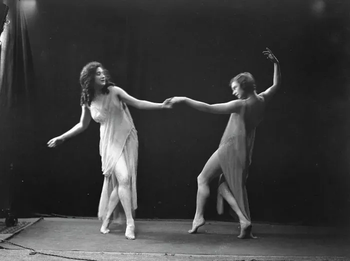 Framed Print : Marion Morgan dancers, between 1914 and 1927. Creator: Arnold Genthe Framed Print : Marion Morgan dancers, between 1914 and 1927. Creator: Arnold Genthe