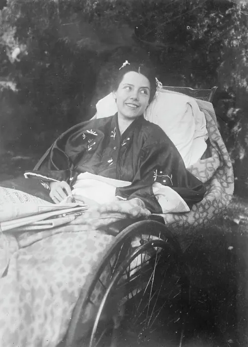 Framed Print : Marjorie Mahr in wheel chair, 1910. Creator: Bain News Service Framed Print : Marjorie Mahr in wheel chair, 1910. Creator: Bain News Service