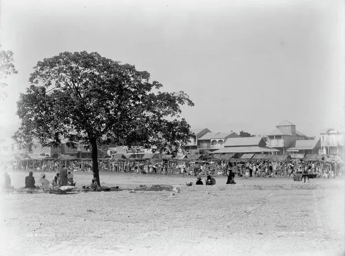Framed Print : Market Day, Port-au-Prince, Hayti [sic], W.I. between 1880 and 1901. Creator: Unknown