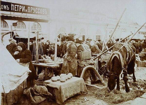 Market on the Moskvoretskaya Embankment, Moscow, Russia, 1911