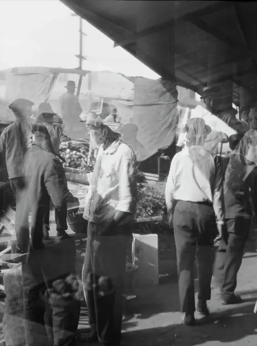 Framed Print : Market scene, New Orleans, between 1920 and 1926. Creator: Arnold Genthe Framed Print : Market scene, New Orleans, between 1920 and 1926. Creator: Arnold Genthe