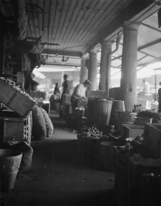 Framed Print : Market scene, New Orleans, between 1920 and 1926. Creator: Arnold Genthe Framed Print : Market scene, New Orleans, between 1920 and 1926. Creator: Arnold Genthe