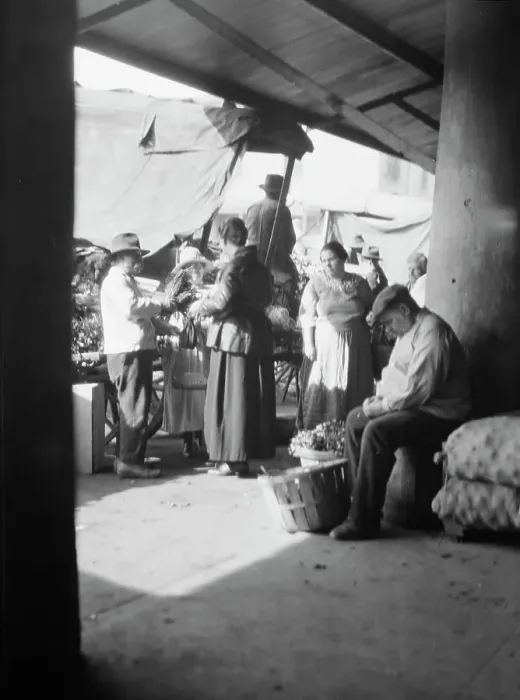 Framed Print : Market scene, New Orleans, between 1920 and 1926. Creator: Arnold Genthe Framed Print : Market scene, New Orleans, between 1920 and 1926. Creator: Arnold Genthe