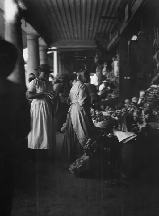 Framed Print : Market scene, New Orleans, between 1920 and 1926. Creator: Arnold Genthe Framed Print : Market scene, New Orleans, between 1920 and 1926. Creator: Arnold Genthe