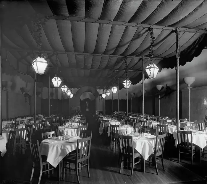 Framed Print : Marks Cafe´, between 1910 and 1920. Creator: Harris & Ewing. Marks Cafe´, between 1910 and 1920. Creator: Harris & Ewing Framed Print : Marks Cafe´, between 1910 and 1920. Creator: Harris & Ewing. Marks Cafe´, between 1910 and 1920. Creator: Harris & Ewing