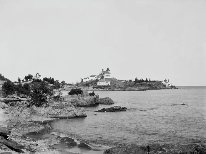 Framed Print : Marquette, Mich. Lighthouse Point, c1898. Creator: Unknown Framed Print : Marquette, Mich. Lighthouse Point, c1898. Creator: Unknown