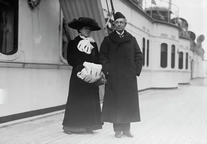 Framed Print : Mary Moore and Sir Chas. Wyndham on boat deck, 1916. Creator: Bain News Service Framed Print : Mary Moore and Sir Chas. Wyndham on boat deck, 1916. Creator: Bain News Service