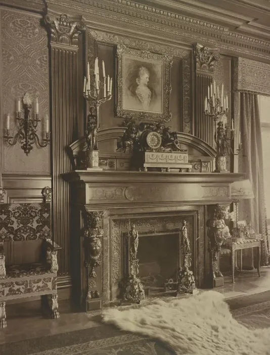 Framed Print : Mary Scott Townsend house, Washington, D.C. c1910. Creator: Frances Benjamin Johnston Framed Print : Mary Scott Townsend house, Washington, D.C. c1910. Creator: Frances Benjamin Johnston