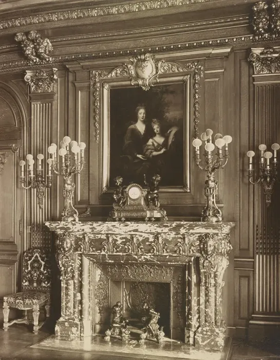 Framed Print : Mary Scott Townsend house, Washington, D.C. c1910. Creator: Frances Benjamin Johnston Framed Print : Mary Scott Townsend house, Washington, D.C. c1910. Creator: Frances Benjamin Johnston