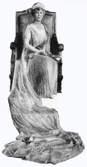 Framed Print : Mary of Teck, Queen Consort of George V of the United Kingdom, c1930s Framed Print : Mary of Teck, Queen Consort of George V of the United Kingdom, c1930s