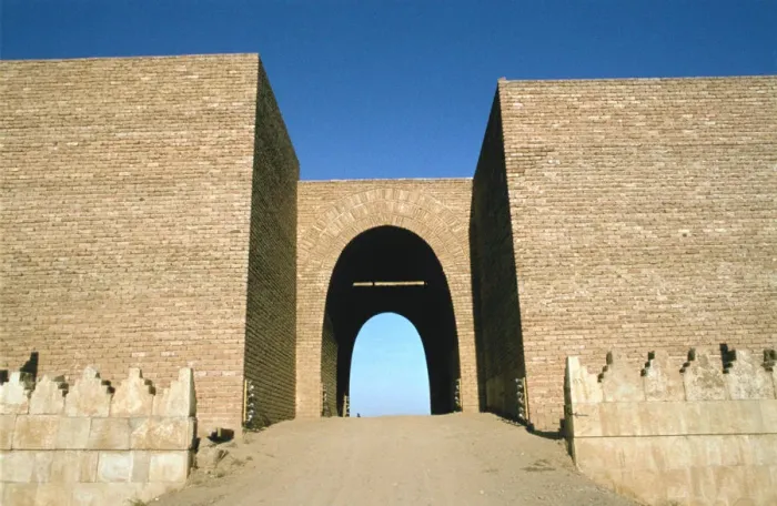 Framed Print : Mashki Gate, Nineveh, Iraq, 1977 Framed Print : Mashki Gate, Nineveh, Iraq, 1977