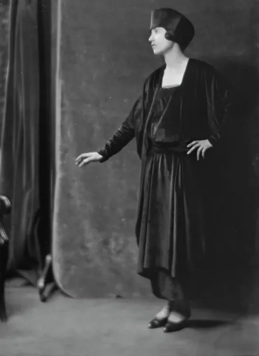 Framed Print : Maude, Bonnie, Miss, portrait photograph, between 1912 and 1918. Creator: Arnold Genthe Framed Print : Maude, Bonnie, Miss, portrait photograph, between 1912 and 1918. Creator: Arnold Genthe