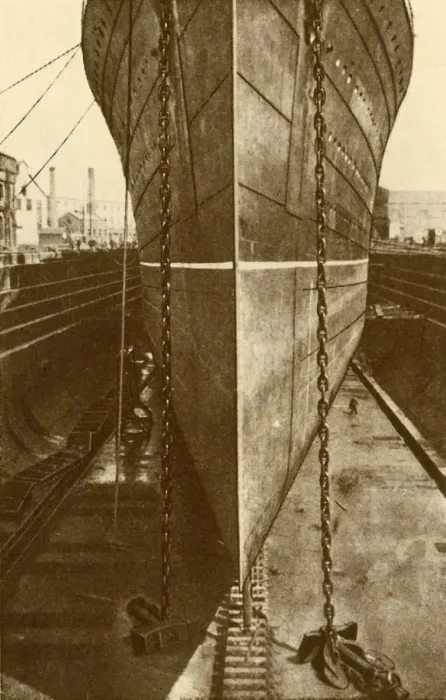 Framed Print : The Mauretania in Dry Dock, c1930. Creator: H. Aslin Framed Print : The Mauretania in Dry Dock, c1930. Creator: H. Aslin