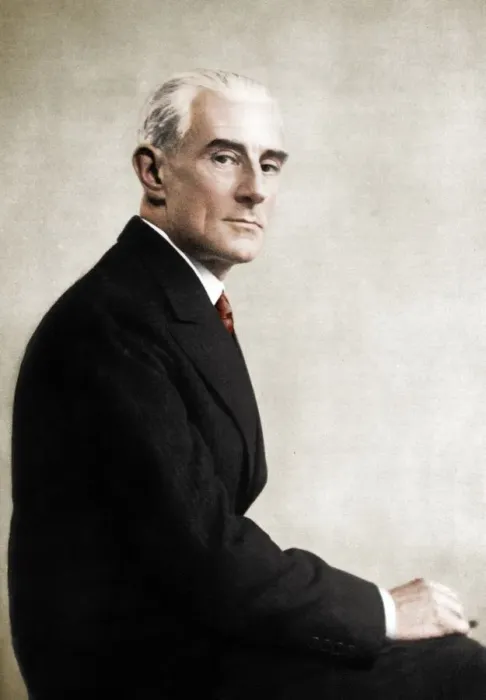 Framed Print : Maurice Ravel (1875-1937), French composer. Artist: Lipnitzki Framed Print : Maurice Ravel (1875-1937), French composer. Artist: Lipnitzki