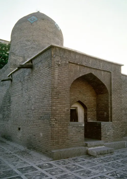 Framed Print : Mausoleum containing Tomb of Esther and Mardechai, Hamadan, Iran, Sasanian era, 5th century (1994). Creator: LTL Framed Print : Mausoleum containing Tomb of Esther and Mardechai, Hamadan, Iran, Sasanian era, 5th century (1994). Creator: LTL