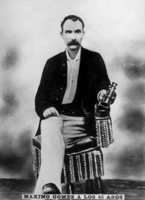 Framed Print : Maximo Gomez (1836-1905), aged 45, 1881 (c1910)