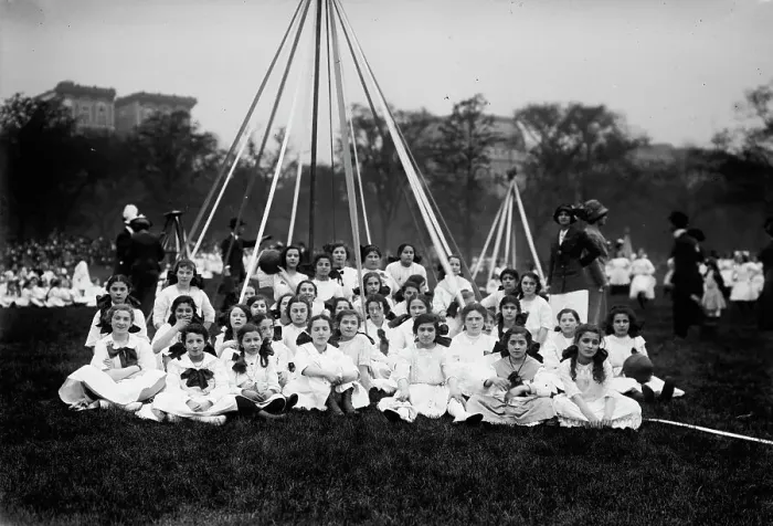 Framed Print : May Pole - Central Park, between c1910 and c1915. Creator: Bain News Service