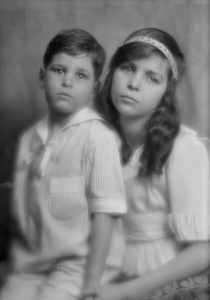 Mayer group (children), portrait photograph, 1915 Feb. 5. Creator: Arnold Genthe