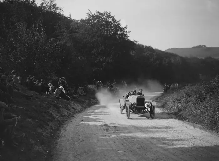 Framed Print : McKenzie of WF Knight competing in a JCC hillclimb, South Harting, Sussex, 1922. Artist Framed Print : McKenzie of WF Knight competing in a JCC hillclimb, South Harting, Sussex, 1922. Artist