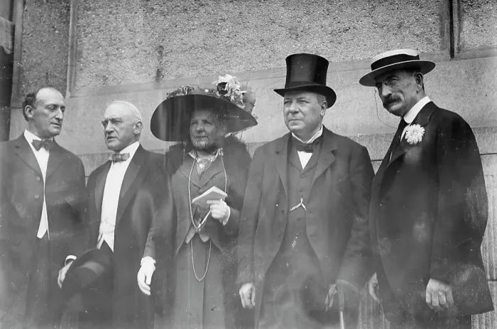 Framed Print : McReynolds, Miss Haldane, Haldane, 1913. Creator: Bain News Service Framed Print : McReynolds, Miss Haldane, Haldane, 1913. Creator: Bain News Service