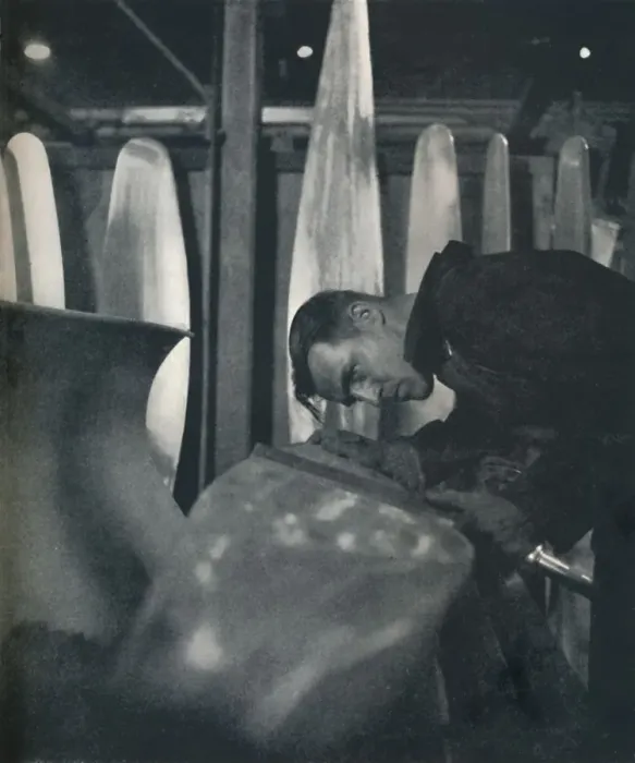 Framed Print : Measuring airscrew blades, 1941. Artist: Cecil Beaton Framed Print : Measuring airscrew blades, 1941. Artist: Cecil Beaton