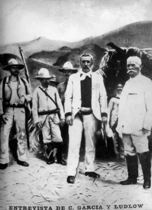 Framed Print : Meeting of General Garcia with Brigadier Ludlow, (1898), 1920s Framed Print : Meeting of General Garcia with Brigadier Ludlow, (1898), 1920s