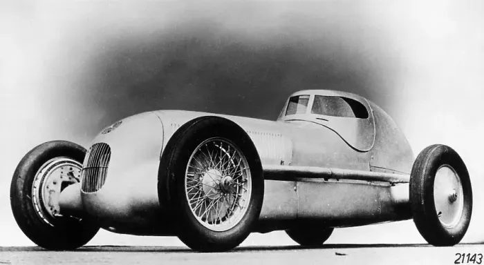 Framed Print : Mercedes-Benz W25 Streamliner car, 1934 Framed Print : Mercedes-Benz W25 Streamliner car, 1934