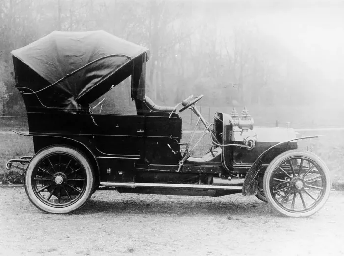 Framed Print : Mercedes car, (c1900s?) Framed Print : Mercedes car, (c1900s?)
