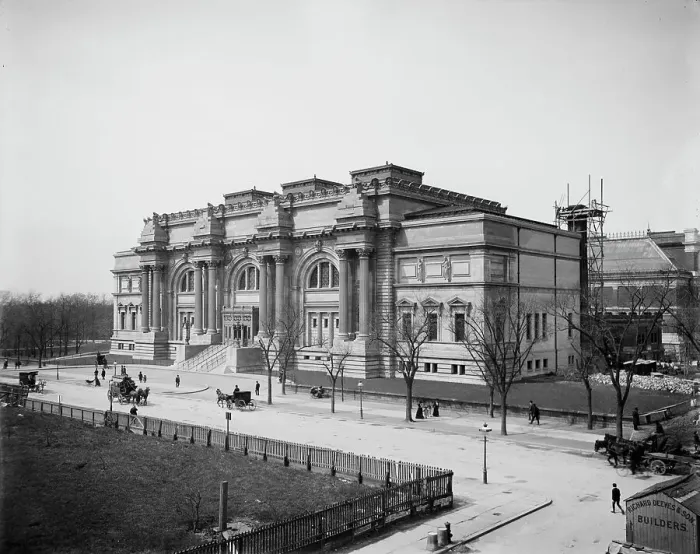 Framed Print : Metropolitan Museum of Art, New York, c1903. Creator: Unknown Framed Print : Metropolitan Museum of Art, New York, c1903. Creator: Unknown