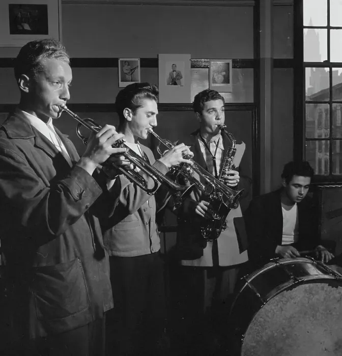 Framed Print : Metropolitan Vocational High School, New York, N.Y. ca. July 1947. Creator: William Paul Gottlieb Framed Print : Metropolitan Vocational High School, New York, N.Y. ca. July 1947. Creator: William Paul Gottlieb
