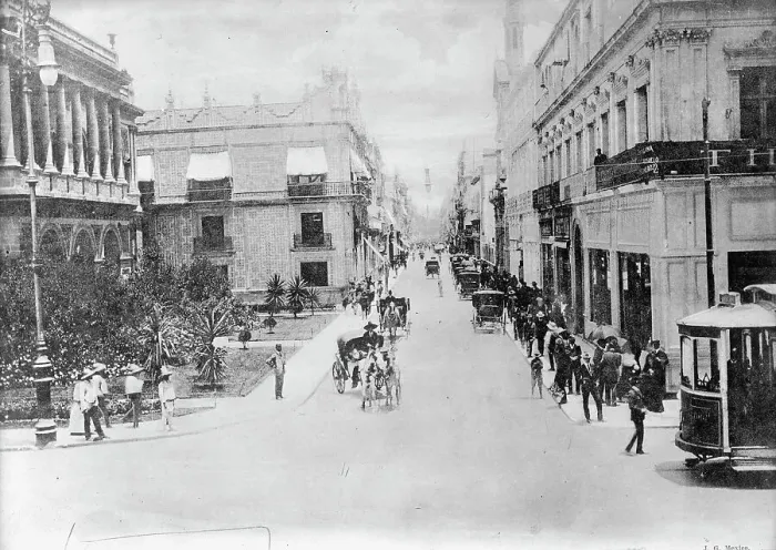 Framed Print : Mexico - Street Scene In Mexico City, 1911. Creator: Harris & Ewing. Mexico - Street Scene In Mexico City, 1911. Creator: Harris & Ewing Framed Print : Mexico - Street Scene In Mexico City, 1911. Creator: Harris & Ewing. Mexico - Street Scene In Mexico City, 1911. Creator: Harris & Ewing