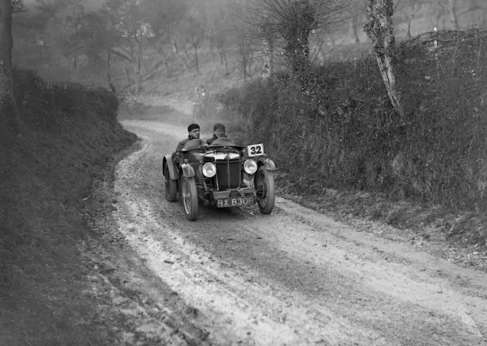 Framed Print : MG C-type of HS Linfield competing in the Inter-Varsity Trial, 1930s. Artist: Bill Brunell Framed Print : MG C-type of HS Linfield competing in the Inter-Varsity Trial, 1930s. Artist: Bill Brunell