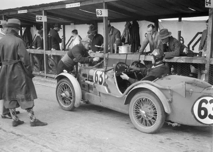 Framed Print : MG C type of TVG Selby and G Hendy in the pits at the JCC Double Twelve race, Brooklands, May 1931 Framed Print : MG C type of TVG Selby and G Hendy in the pits at the JCC Double Twelve race, Brooklands, May 1931
