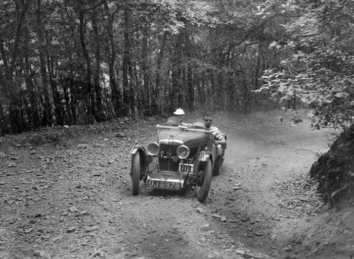 Framed Print : MG J2 competing in the Brighton & Hove Motor Club Brighton-Beer Trial, 1934. Artist Framed Print : MG J2 competing in the Brighton & Hove Motor Club Brighton-Beer Trial, 1934. Artist
