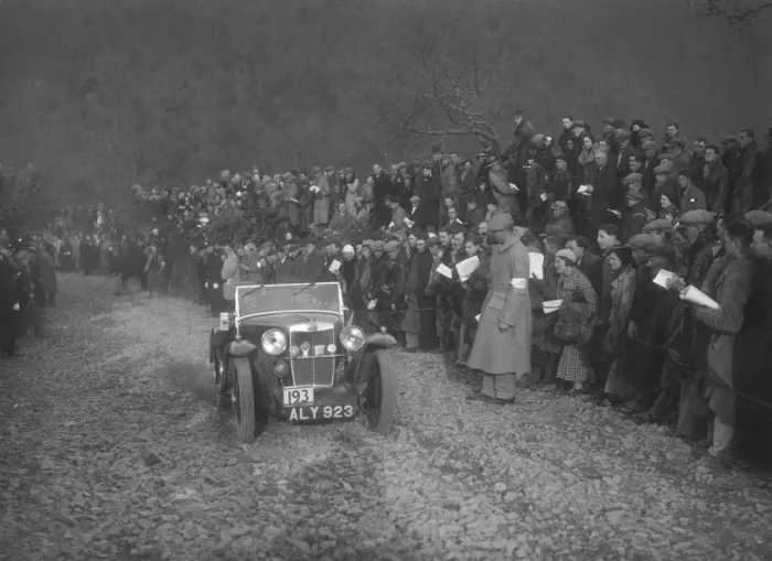 Framed Print : MG J2 of WH Edwards competing in the MCC Lands End Trial, Beggars Roost, Devon, 1936 Framed Print : MG J2 of WH Edwards competing in the MCC Lands End Trial, Beggars Roost, Devon, 1936