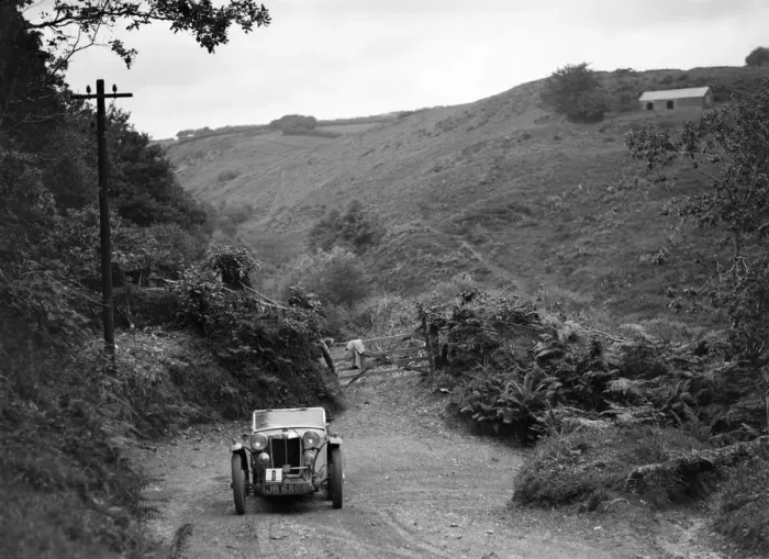 Framed Print : MG Magnette / Magna of the Three Musketeers team taking part in a motoring trial, Devon, late 1930s Framed Print : MG Magnette / Magna of the Three Musketeers team taking part in a motoring trial, Devon, late 1930s