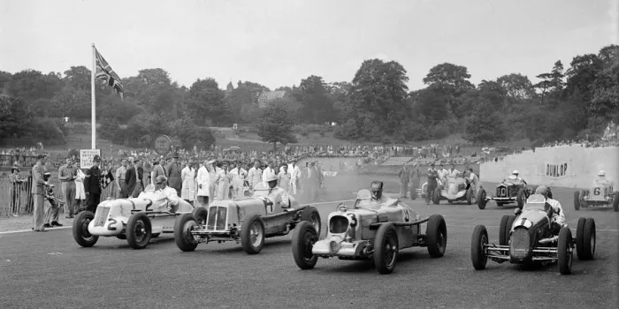 Framed Print : MG R type of Bill Esplen, ERA of Geg Parnell and MG of H Stuart-Wilton, Crystal Palace, 1939 Framed Print : MG R type of Bill Esplen, ERA of Geg Parnell and MG of H Stuart-Wilton, Crystal Palace, 1939