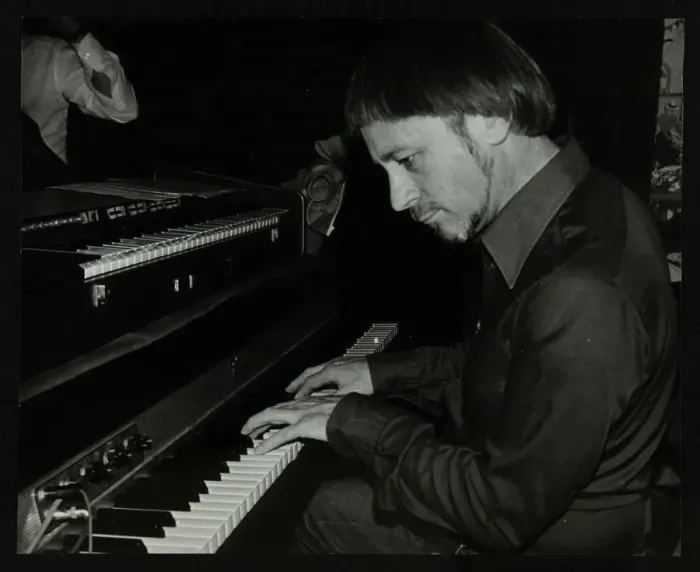 Framed Print : Michael Garrick playing the piano at The Bell, Codicote, Hertfordshire, 28 October 1980 Framed Print : Michael Garrick playing the piano at The Bell, Codicote, Hertfordshire, 28 October 1980