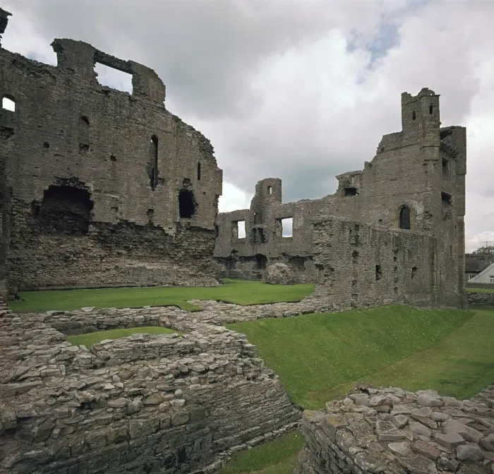 Framed Print : Middleham Castle, 12th century. Artist: Robert Fitzrandolph Framed Print : Middleham Castle, 12th century. Artist: Robert Fitzrandolph