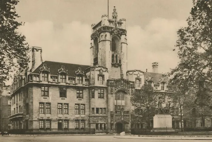 Framed Print : Middlesex Guildhall on the Site of the Ancient Sanctuary of Westminster, c1935 Framed Print : Middlesex Guildhall on the Site of the Ancient Sanctuary of Westminster, c1935