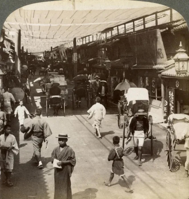Framed Print : Midsummer traffic under the awnings of Shijo Bashidori, a busy thoroughfare of Kyoto, Japan, 1904. Artist: Underwood & Underwood Framed Print : Midsummer traffic under the awnings of Shijo Bashidori, a busy thoroughfare of Kyoto, Japan, 1904. Artist: Underwood & Underwood