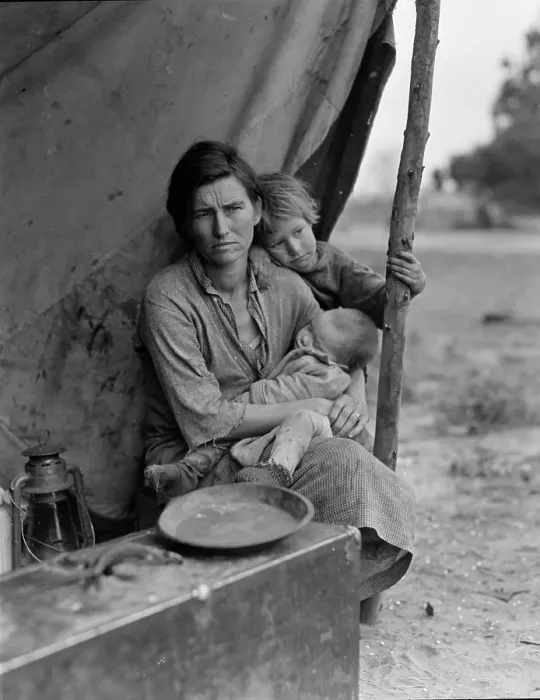 Framed Print : Migrant agricultural worker's family, Nipomo, California, 1936. Creator: Dorothea Lange Framed Print : Migrant agricultural worker's family, Nipomo, California, 1936. Creator: Dorothea Lange