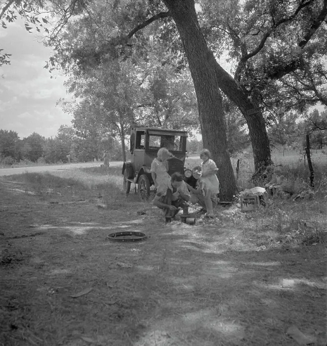 Framed Print : Migrant family from Oklahoma in Texas, alongside the road, 1936. Creator: Dorothea Lange Framed Print : Migrant family from Oklahoma in Texas, alongside the road, 1936. Creator: Dorothea Lange